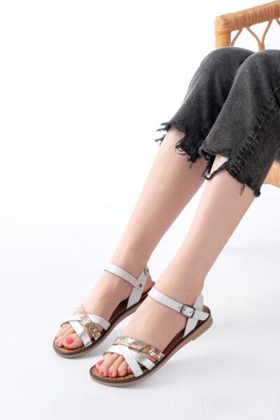 205-015 Beyaz Garni Ortopedik Hakiki Deri Kadın Sandalet