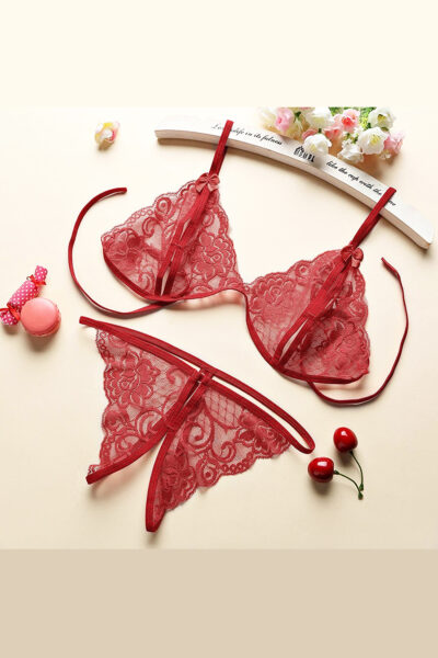 Kadın Bordo Dantelli Sütyen Külot Takımı – Modern, Konforlu ve Günlük Kombinlere Uygun