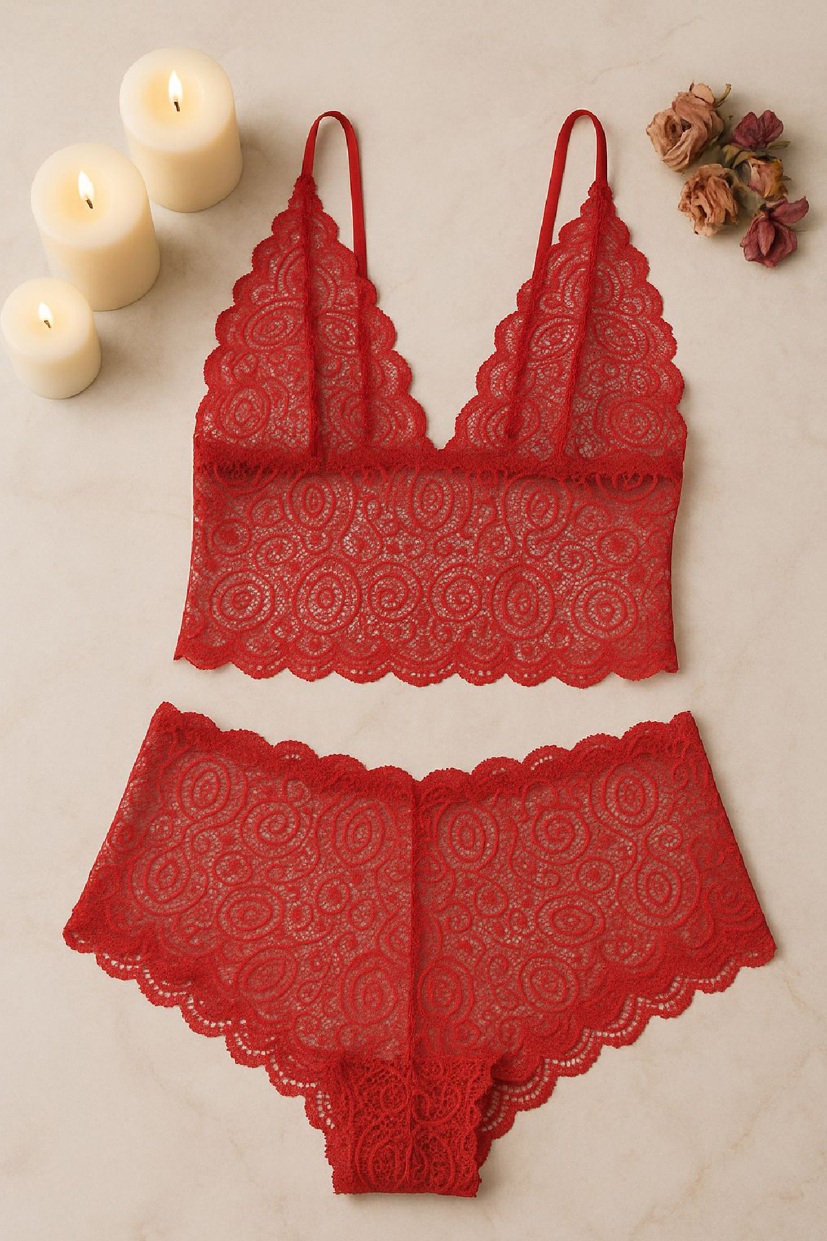 Kadın Kırmızı Dantel Bralet Şort Takımı – Tutkulu ve Çekici İç Giyim - Görsel 2