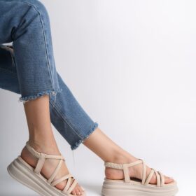 BELLA Lastikli Şerit Detaylı Ortopedik Taban Kadın Sandalet CKT - Krem