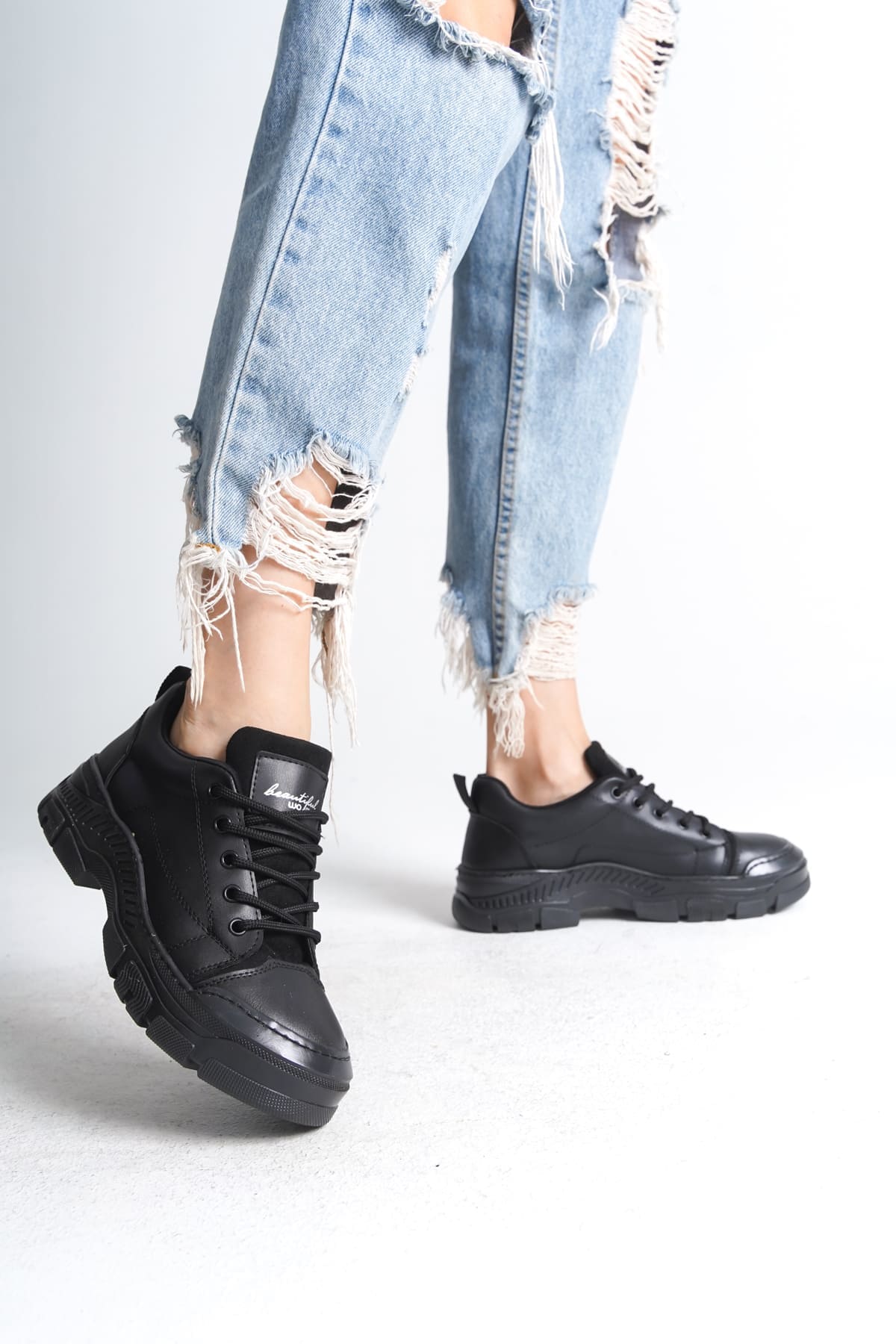 JANE Bağcıklı Ortopedik Taban Kadın Sneaker Spor Ayakkabı  CST - Siyah - Görsel 2