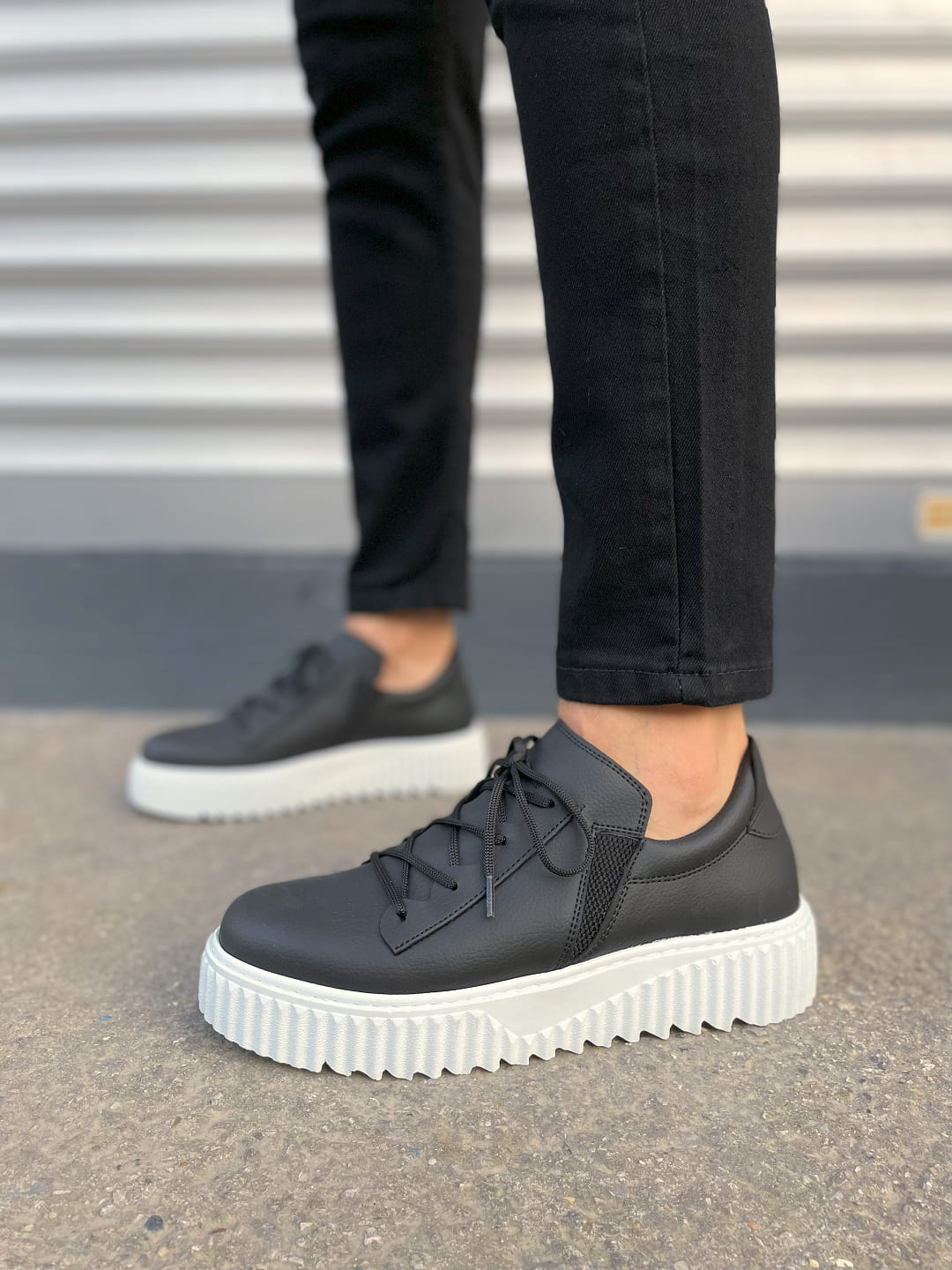 JY502 Bold Bağcıklı Cilt Erkek Günlük Sneaker Ayakkabı CBT - Siyah - Görsel 2