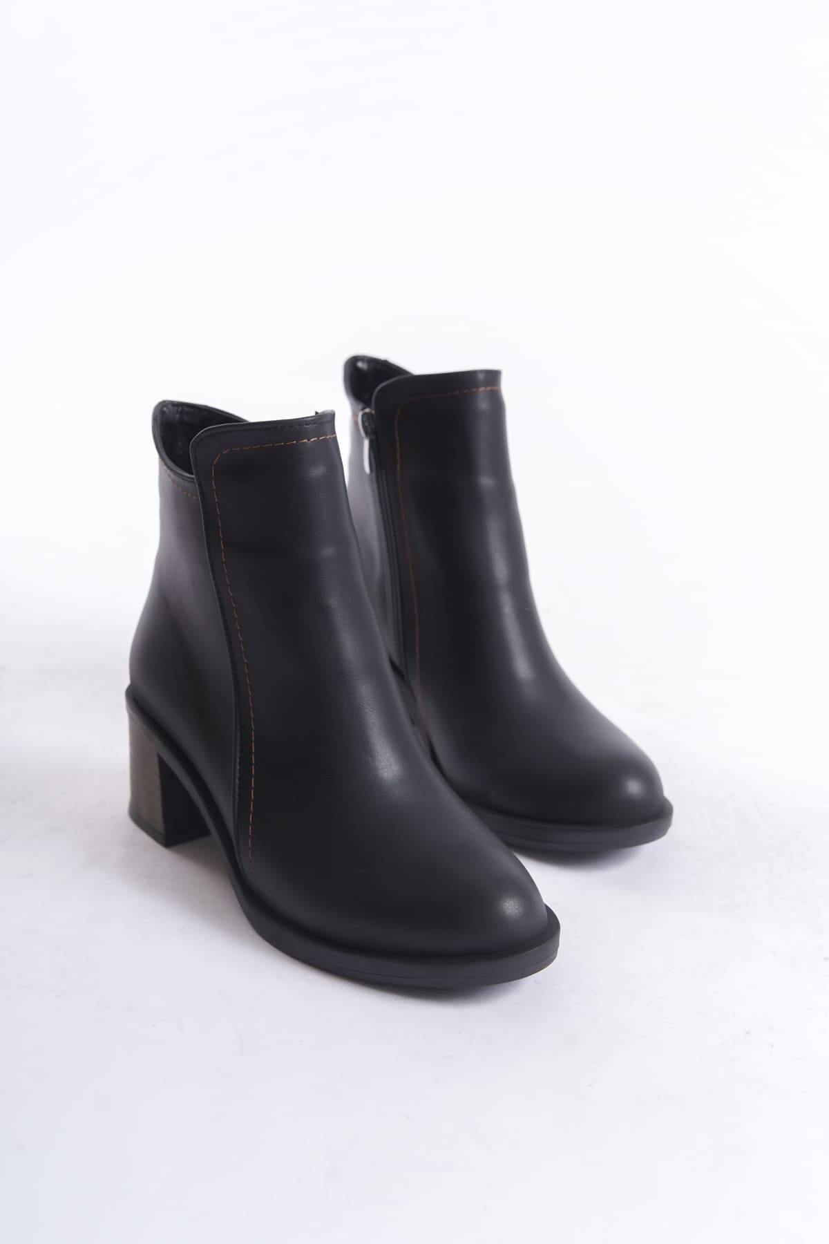 LARISSA Fermuarlı Ortopedik Taban Topuklu Kadın Bot CST - Siyah - Görsel 10