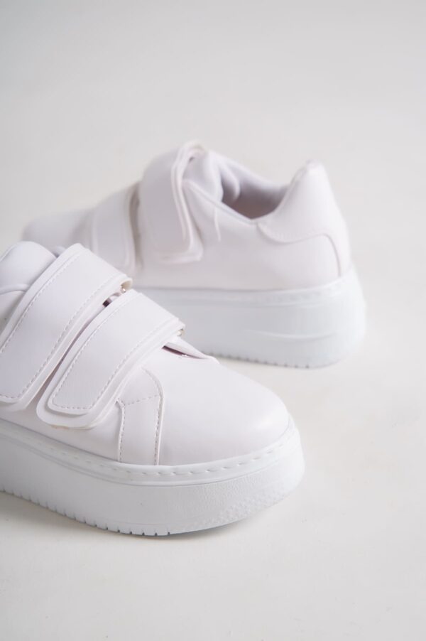 VALENCIA Bağcıksız Cırt Cırtlı Ortopedik Taban Kadın Sneaker Spor Ayakkabı CBT - Beyaz - Görsel 5
