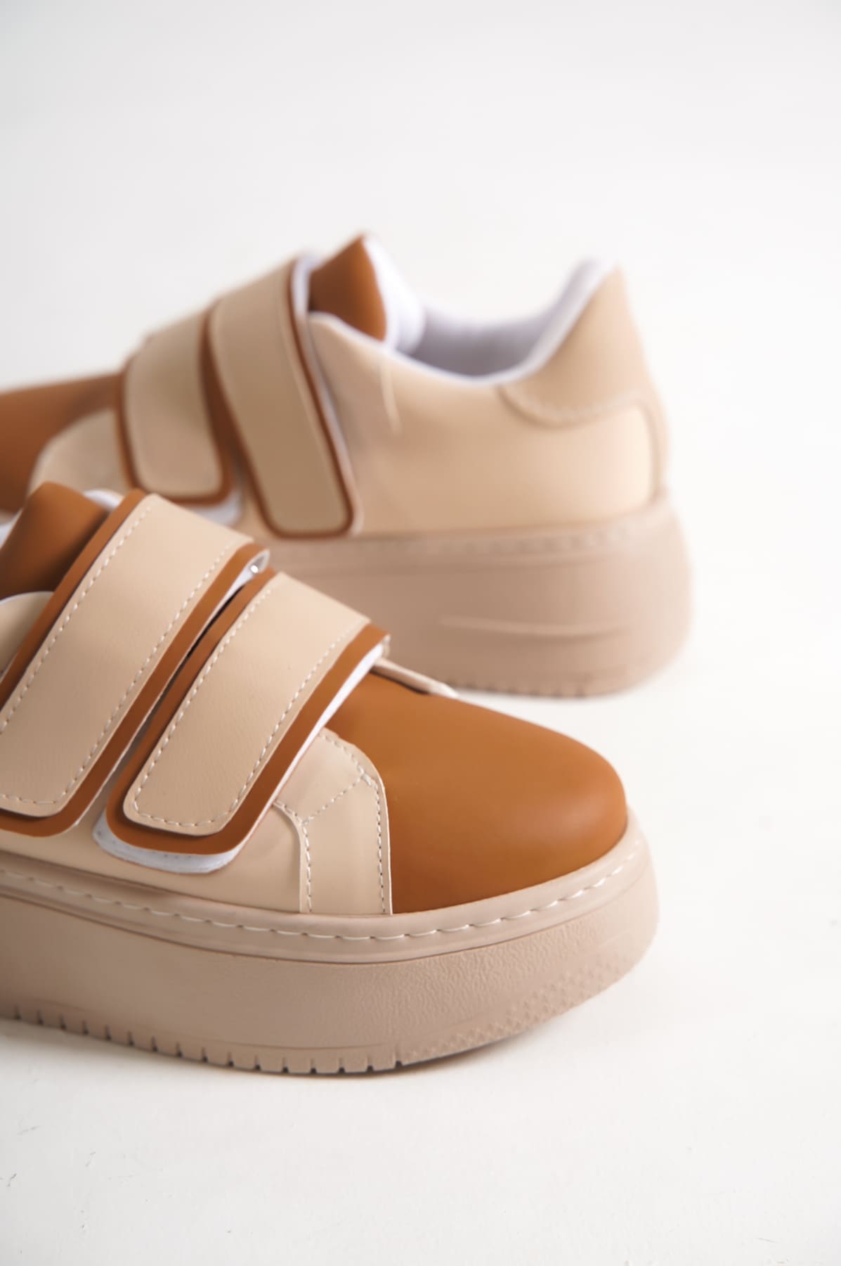 VALENCIA Bağcıksız Cırt Cırtlı Ortopedik Taban Kadın Sneaker Spor Ayakkabı CTT - Ten/Kahve - Görsel 5