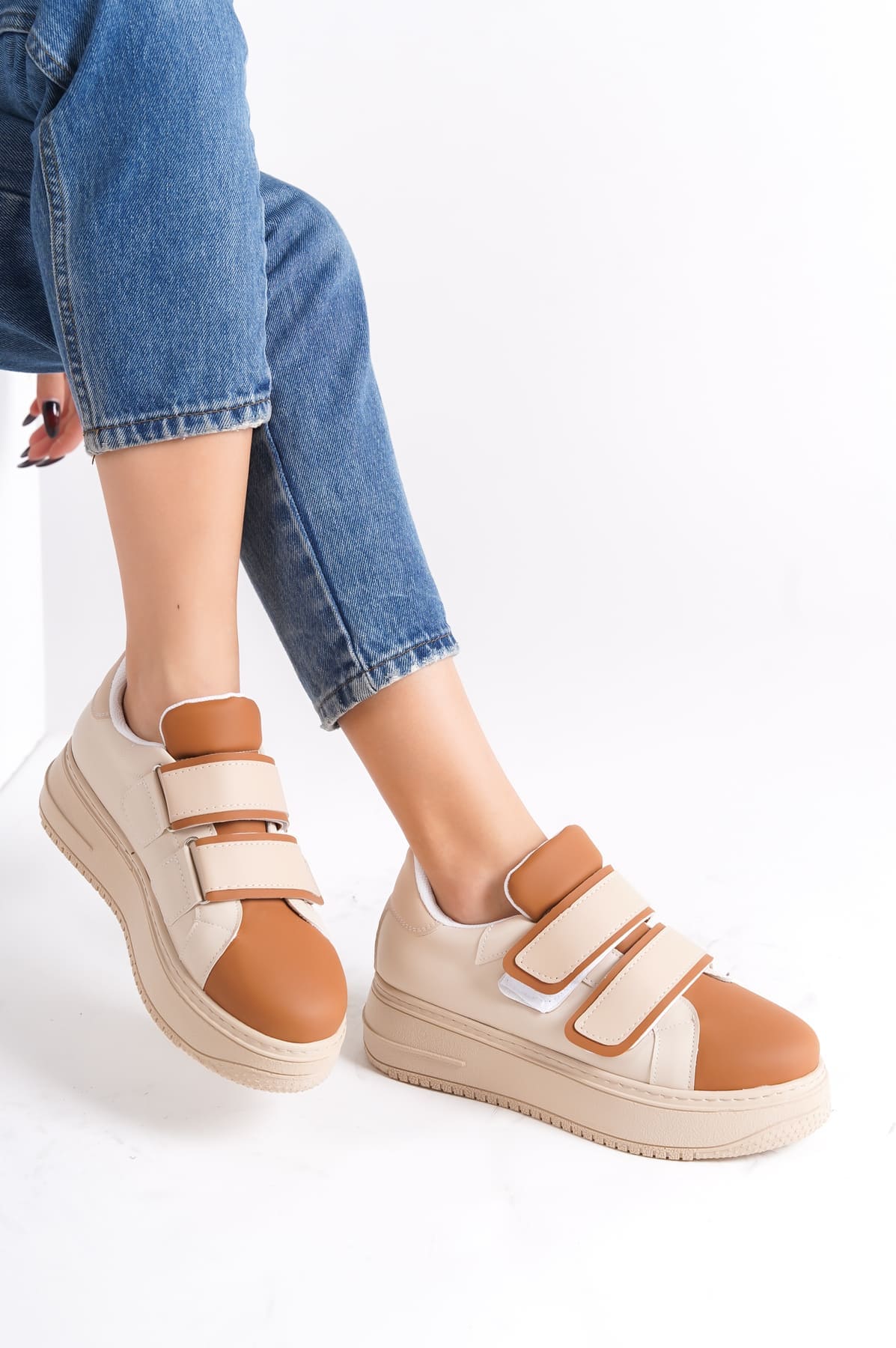 VALENCIA Bağcıksız Cırt Cırtlı Ortopedik Taban Kadın Sneaker Spor Ayakkabı CTT - Ten/Kahve